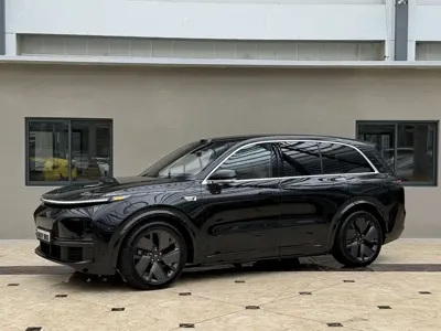 Li Auto Li L8