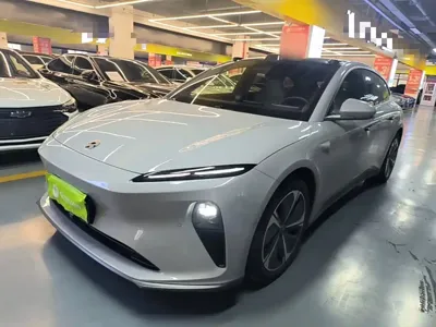 Nio ET5T