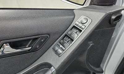 Mercedes-Benz R-Class