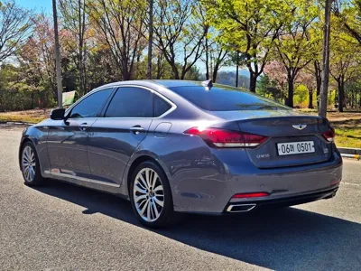 Hyundai Genesis