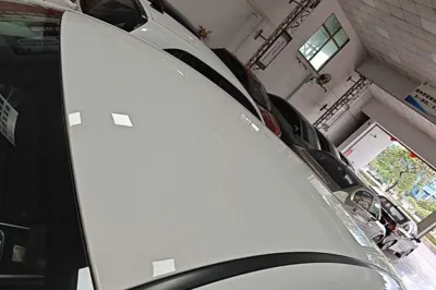 Hongqi E-HS3