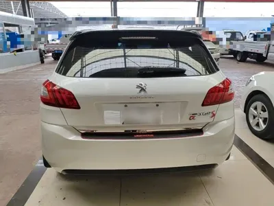 Peugeot 308S