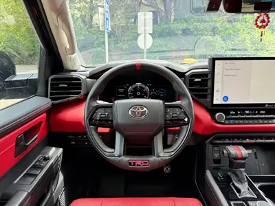 Toyota Sequoia