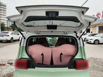 Wuling MINIEV