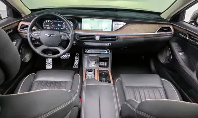 Genesis G90
