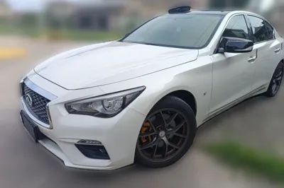 Infiniti Q50L