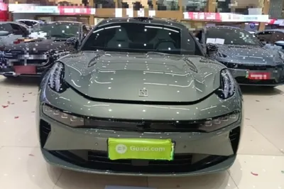 Zeekr 001