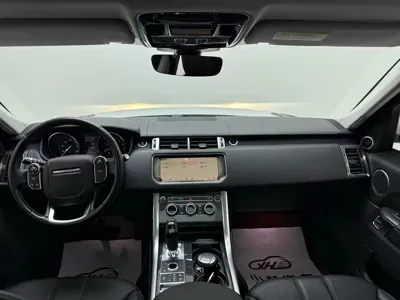 Land Rover Sport