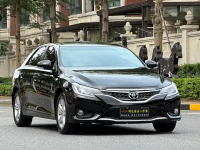 Toyota Reiz