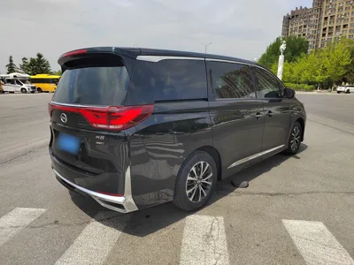 GAC Trumpchi M8
