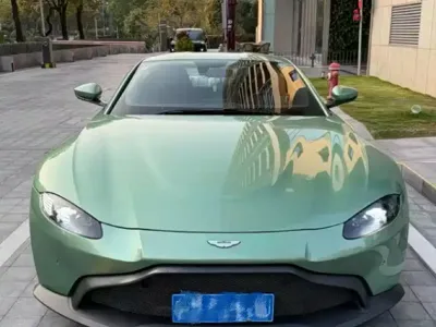 Aston Martin V8 Vantage