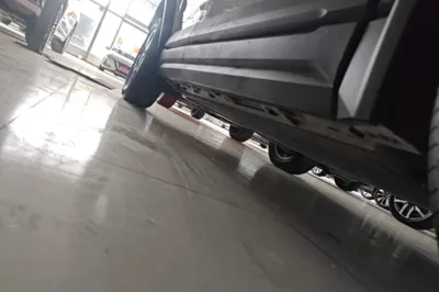 iCAR 03