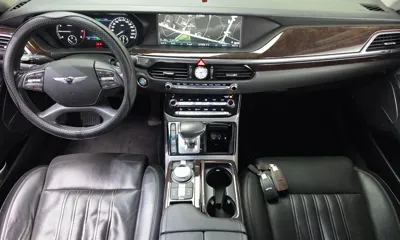 Genesis EQ900