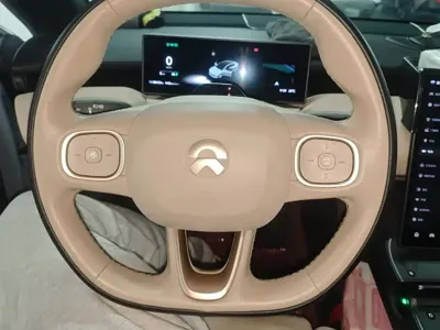 Nio ET5
