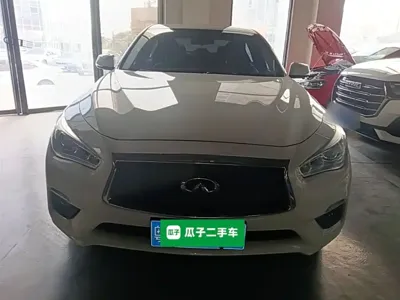 Infiniti Q50L