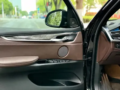 BMW X5 (Import)
