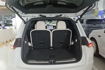 Li Auto L9