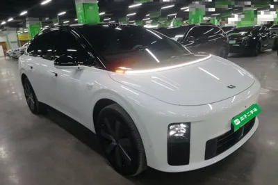 Li Auto Li Auto i6
