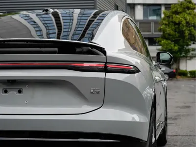 Nio EC6