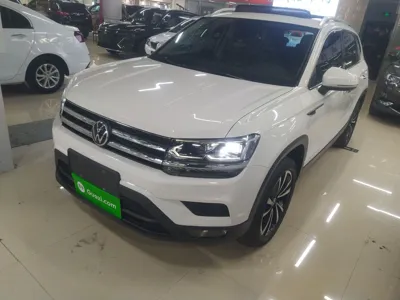 Volkswagen Tharu