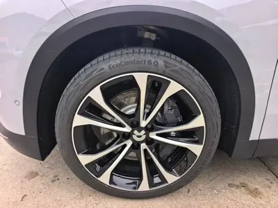 Nio ES8