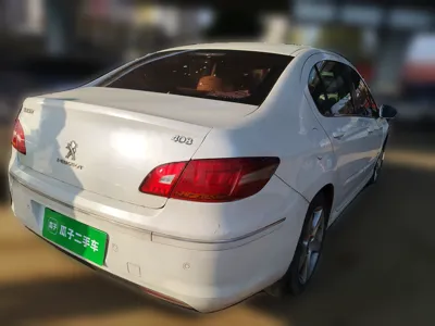 Peugeot 408