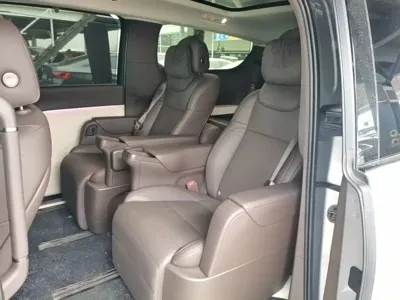 Li Auto Li MEGA