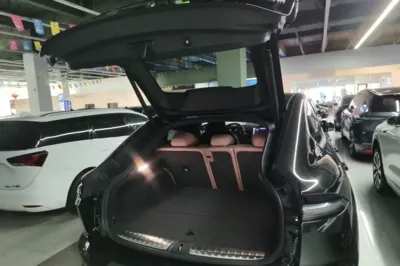Nio EC6