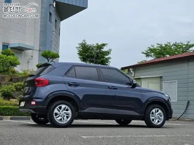 Hyundai Venue