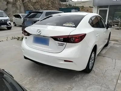 Mazda 3 Axela