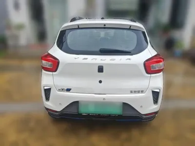 Venucia e30