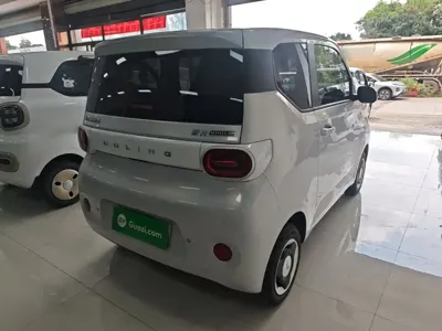 Wuling MINIEV