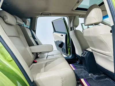 Honda Jade