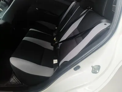 Toyota Yaris L