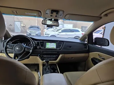 Kia Canival