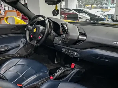 Ferrari 488