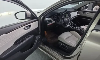 Renault-KoreaSamsung SM6