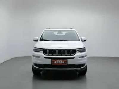 Jeep Grand Commander