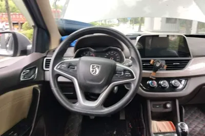 Baojun 310W