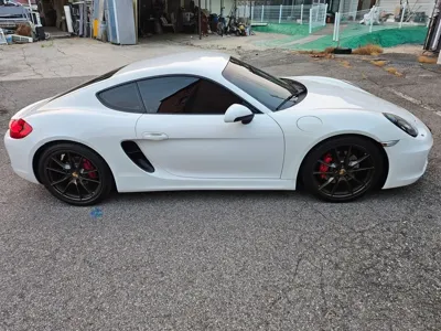 Porsche Cayman