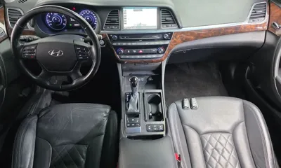 Hyundai Aslan