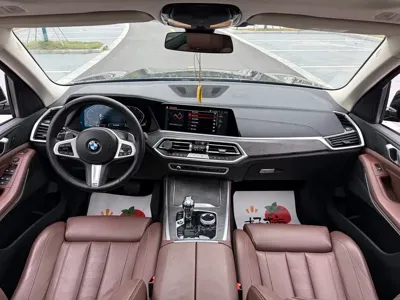 BMW X5 (Import)