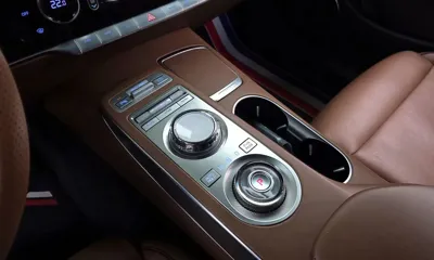Genesis GV70