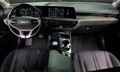 Kia K8