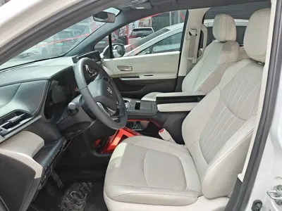 Toyota Granvia