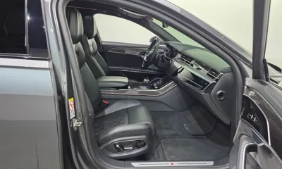 Audi S8