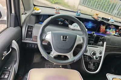 Luxgen Great 7 MPV