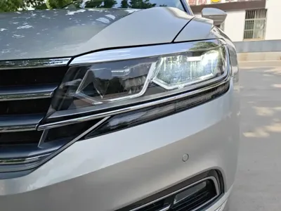 Volkswagen Phideon