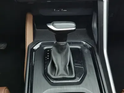 Geely Vision X6