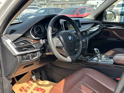 BMW X5 (Import)